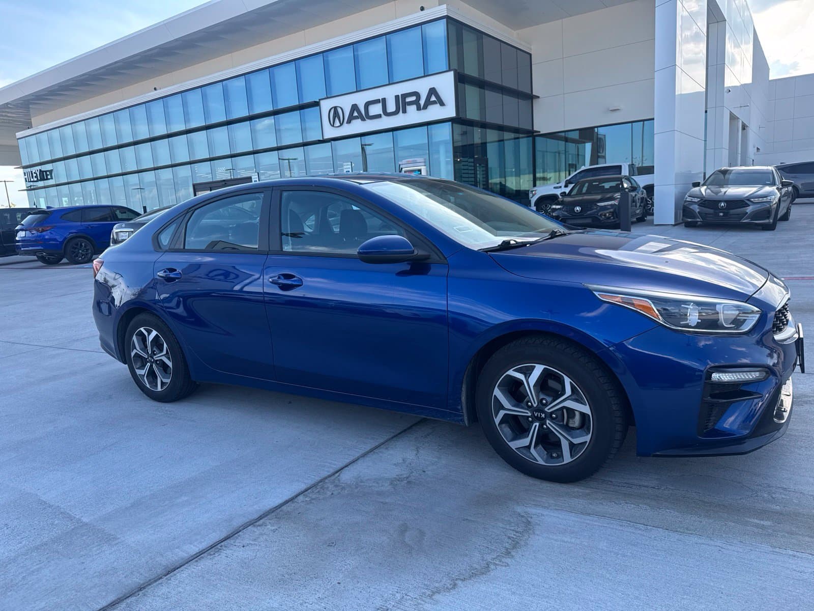 2020 Kia Forte LXS — photo 1 of 7