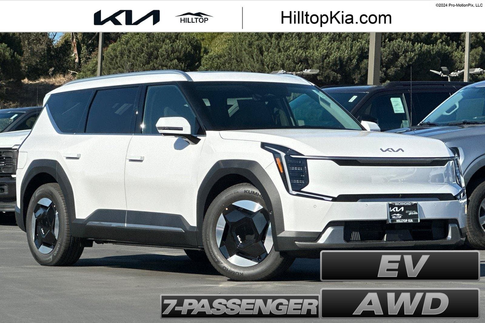 2026 Kia EV9 Wind — photo 1 of 28