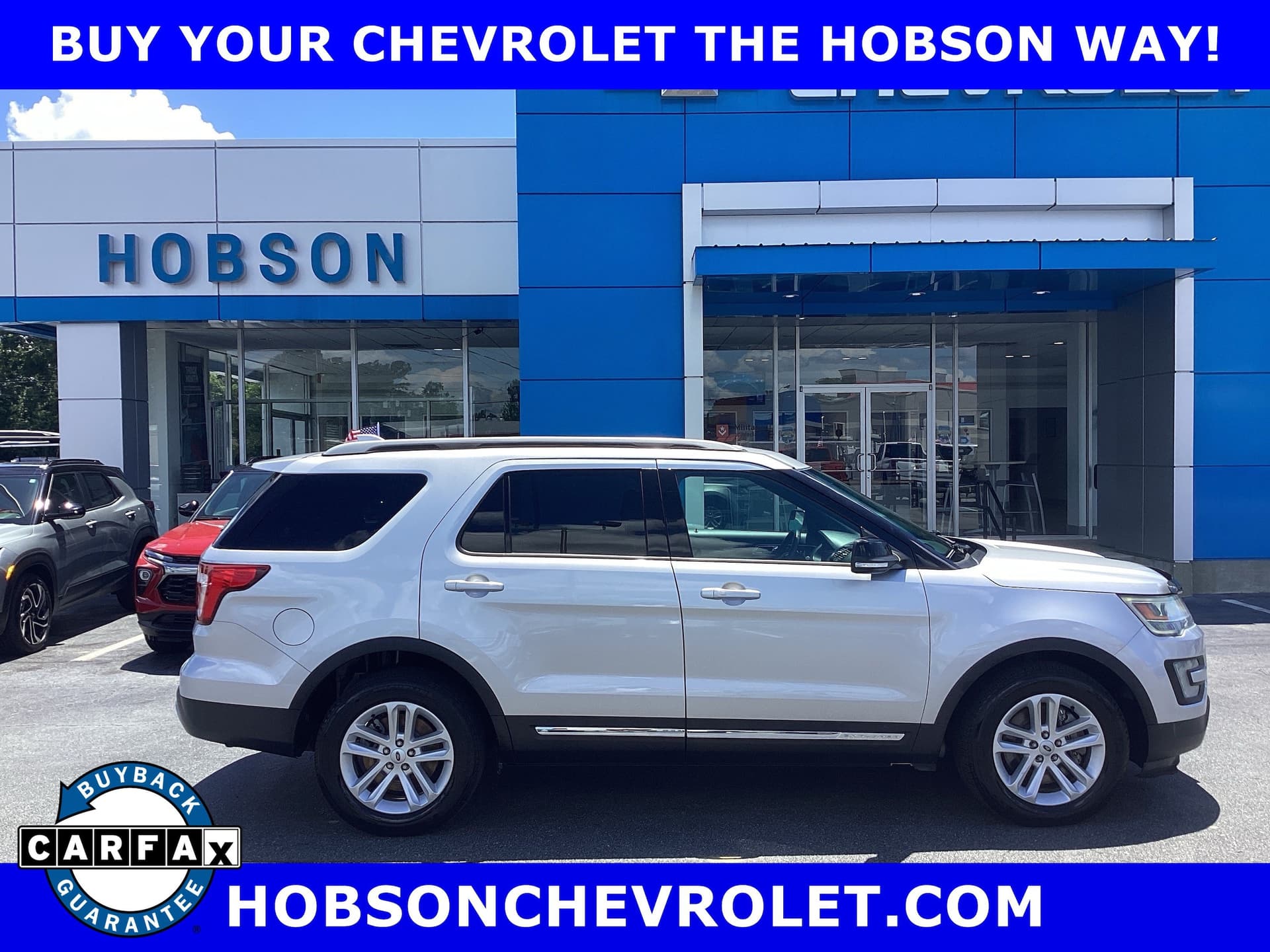 2017 Ford Explorer XLT — photo 1 of 13