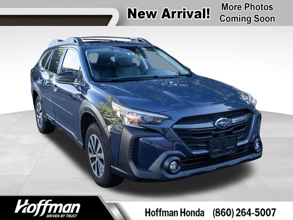 2024 Subaru Outback Premium — photo 1 of 11