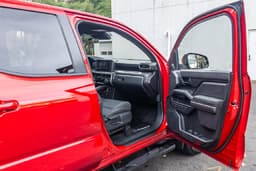 Extra Photo