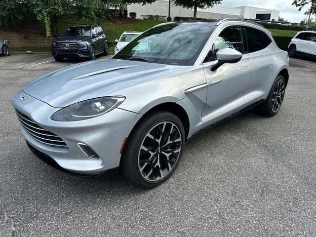 2021 Aston Martin DBX Base — photo 1 of 22