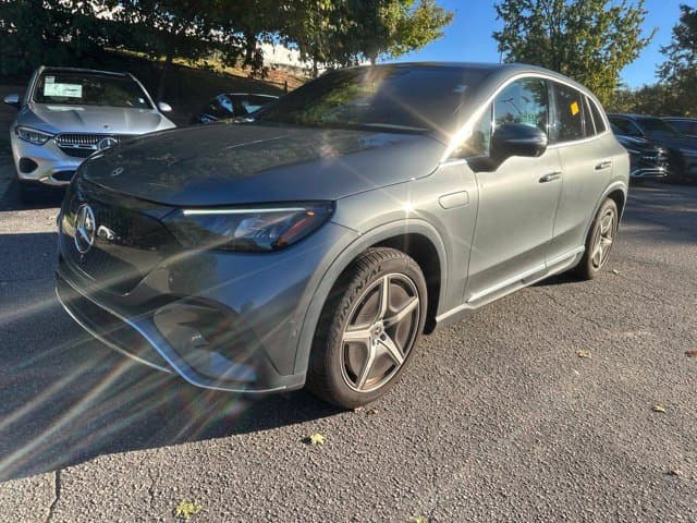 2023 Mercedes-Benz EQE Base — photo 1 of 22