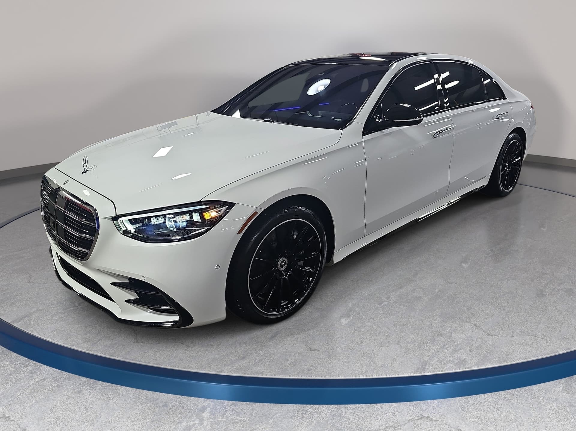 2026 Mercedes-Benz S-Class Base — photo 1 of 39