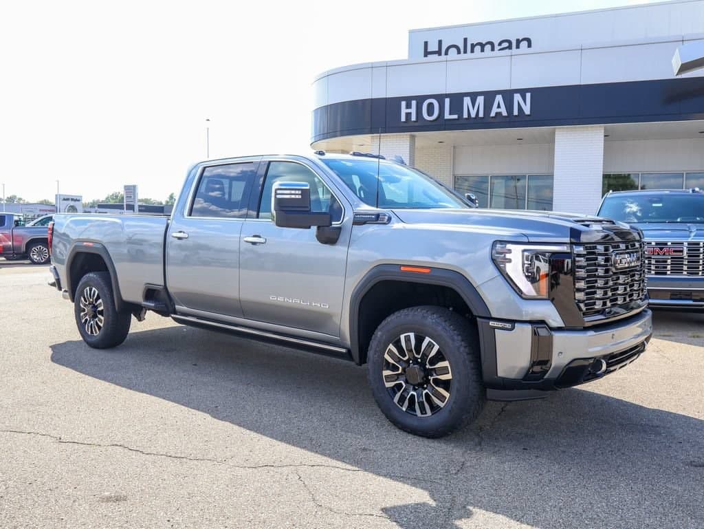 2026 GMC Sierra 3500HD Denali Ultimate — photo 1 of 49