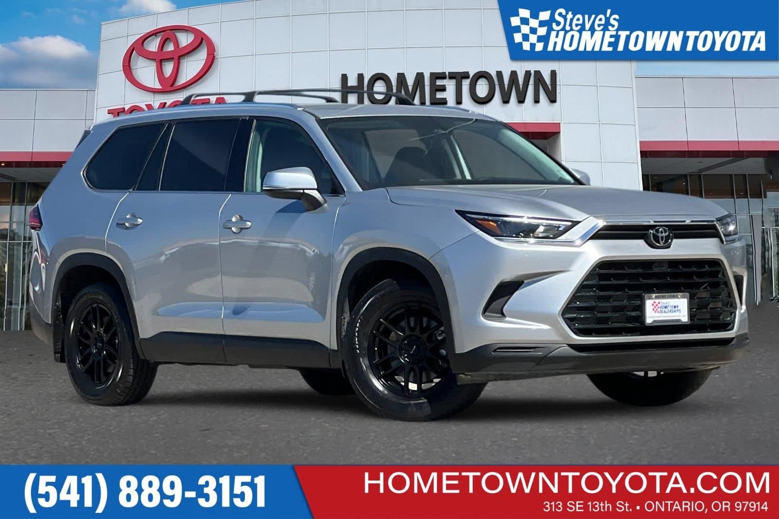 2024 Toyota Grand Highlander Base — photo 1 of 37