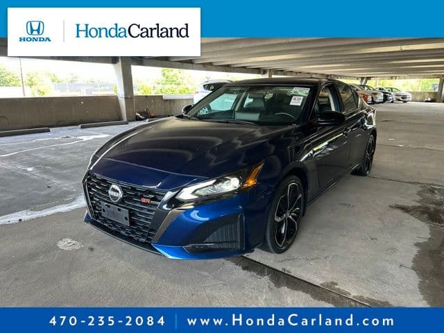 2023 Nissan Altima 2.5 SR — photo 1 of 9