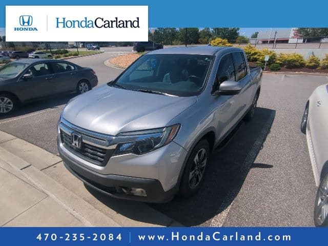 2017 Honda Ridgeline RTL-T — photo 1 of 9
