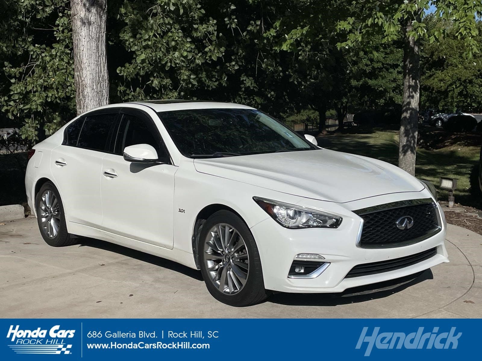 2018 INFINITI Q50 3.0t LUXE — photo 1 of 33