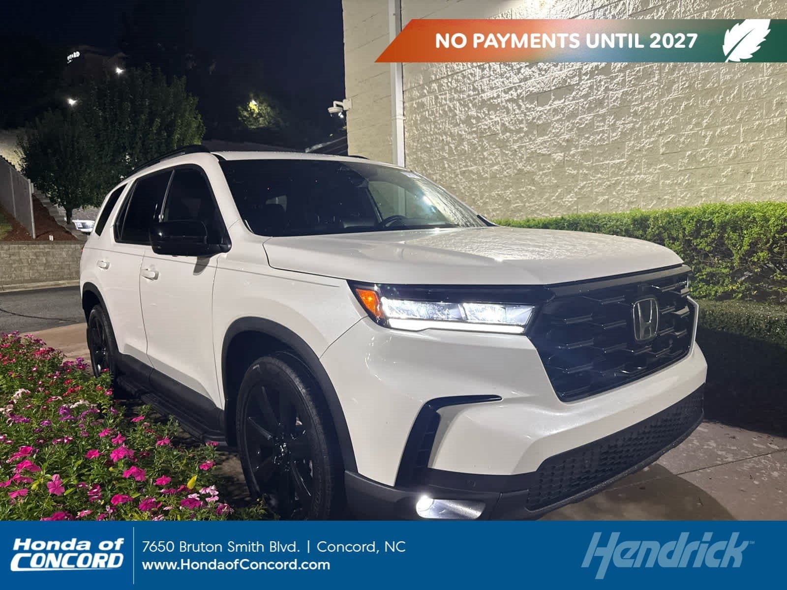2025 Honda Pilot Black Edition — photo 1 of 10