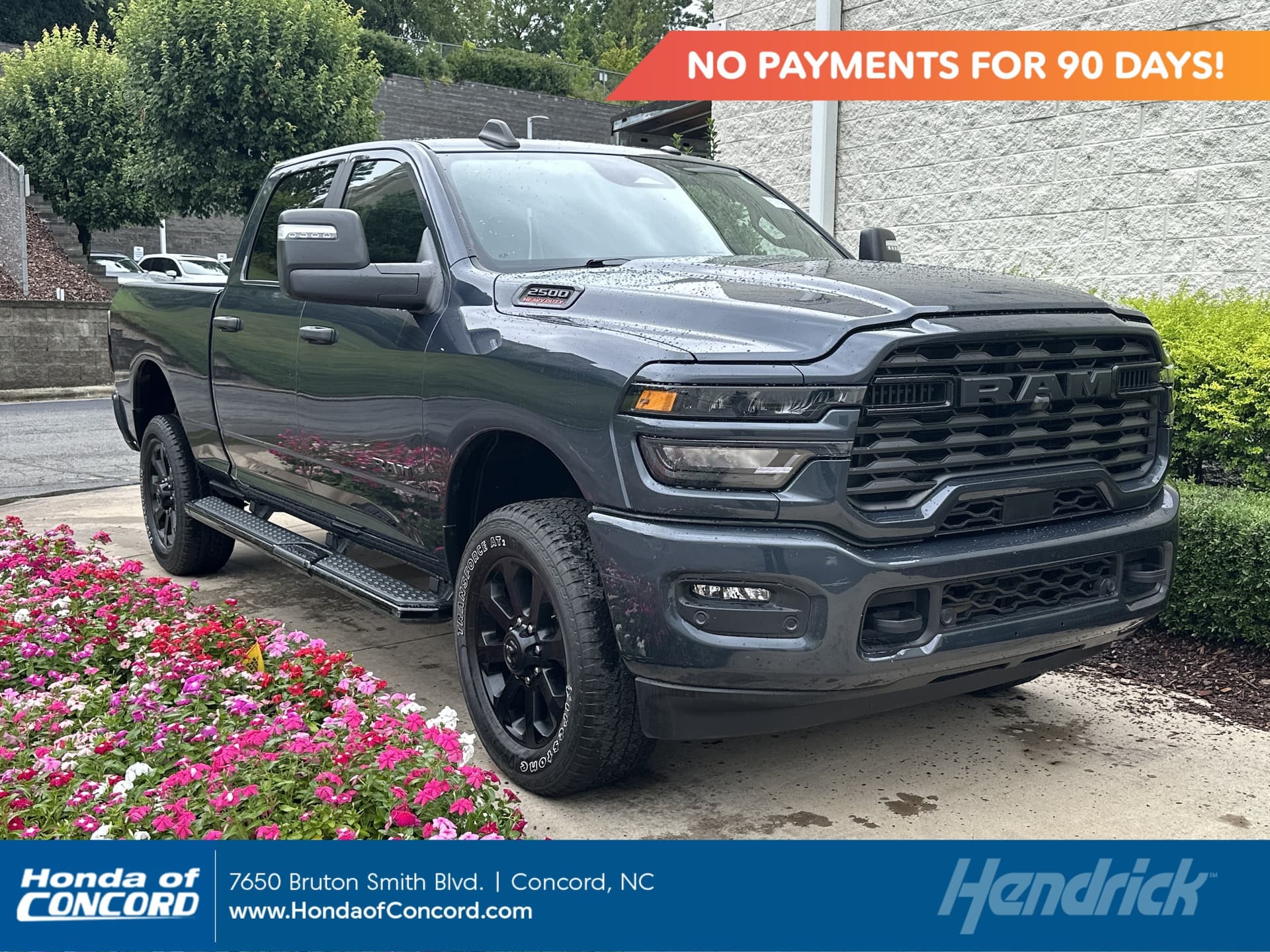 2025 RAM 2500 Big Horn — photo 1 of 37