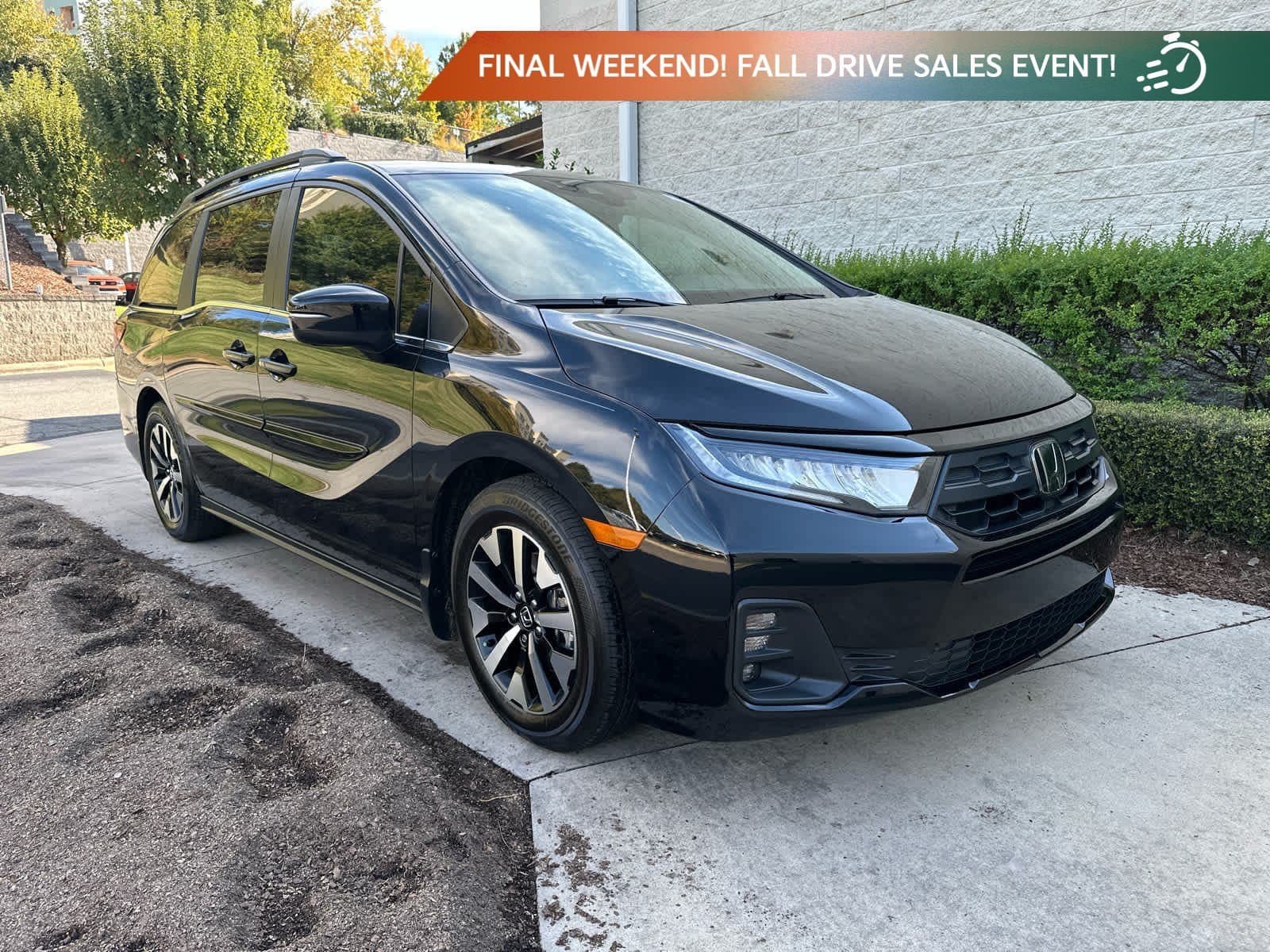 2026 Honda Odyssey EX-L — photo 1 of 8