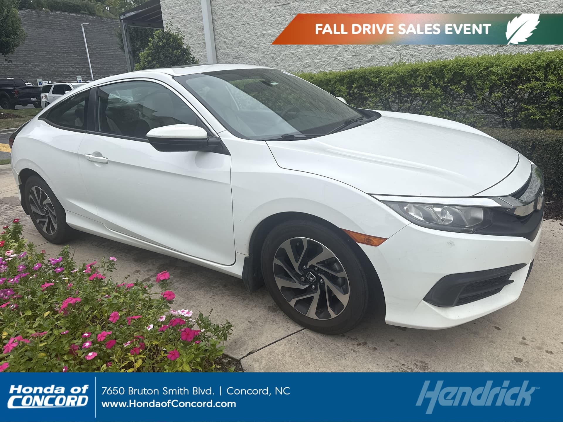 2017 Honda Civic Coupe Base — photo 1 of 10