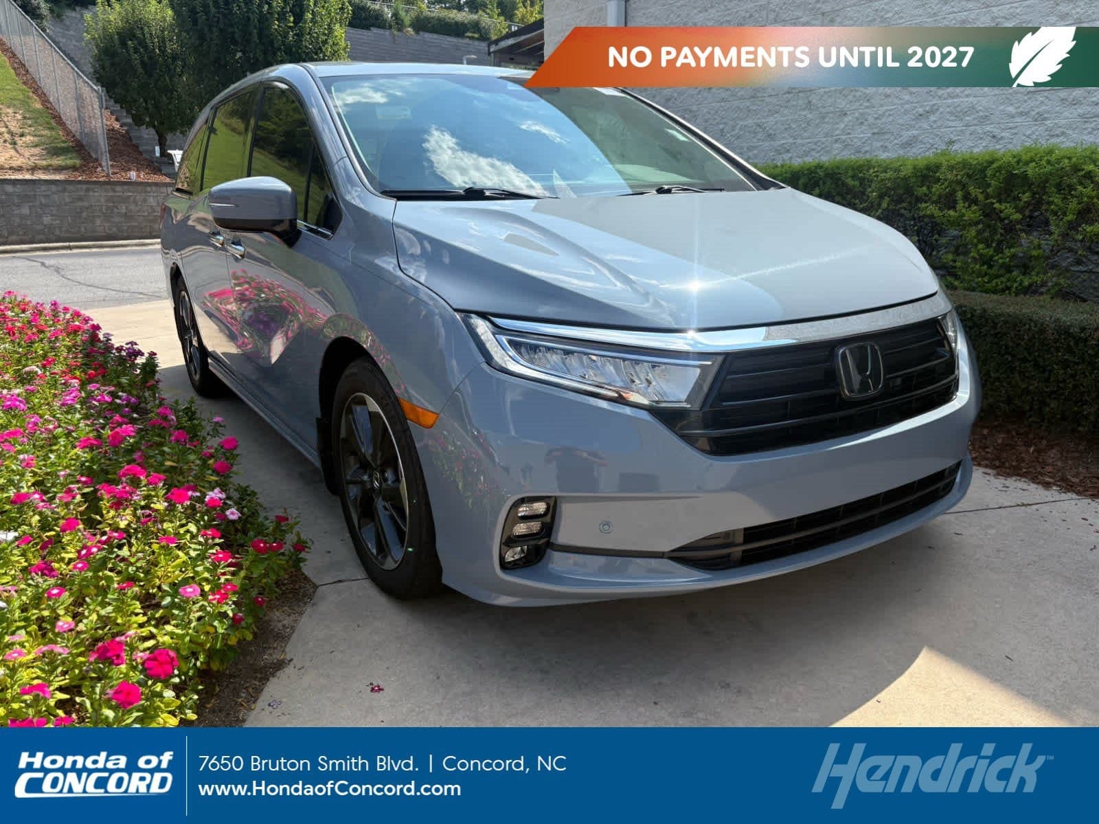 2024 Honda Odyssey Elite — photo 1 of 9