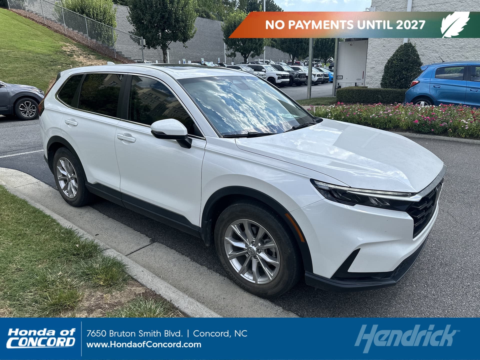 2024 Honda CR-V EX — photo 1 of 12