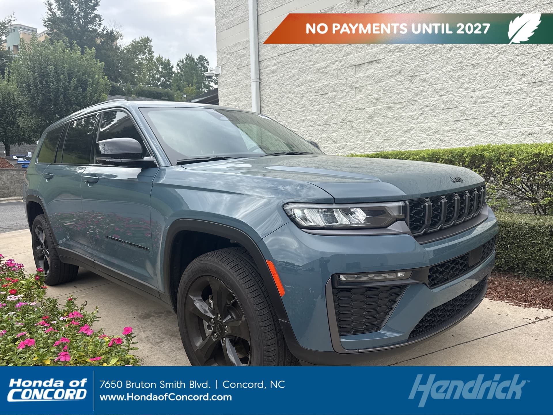 2026 Jeep Grand Cherokee L Limited — photo 1 of 9