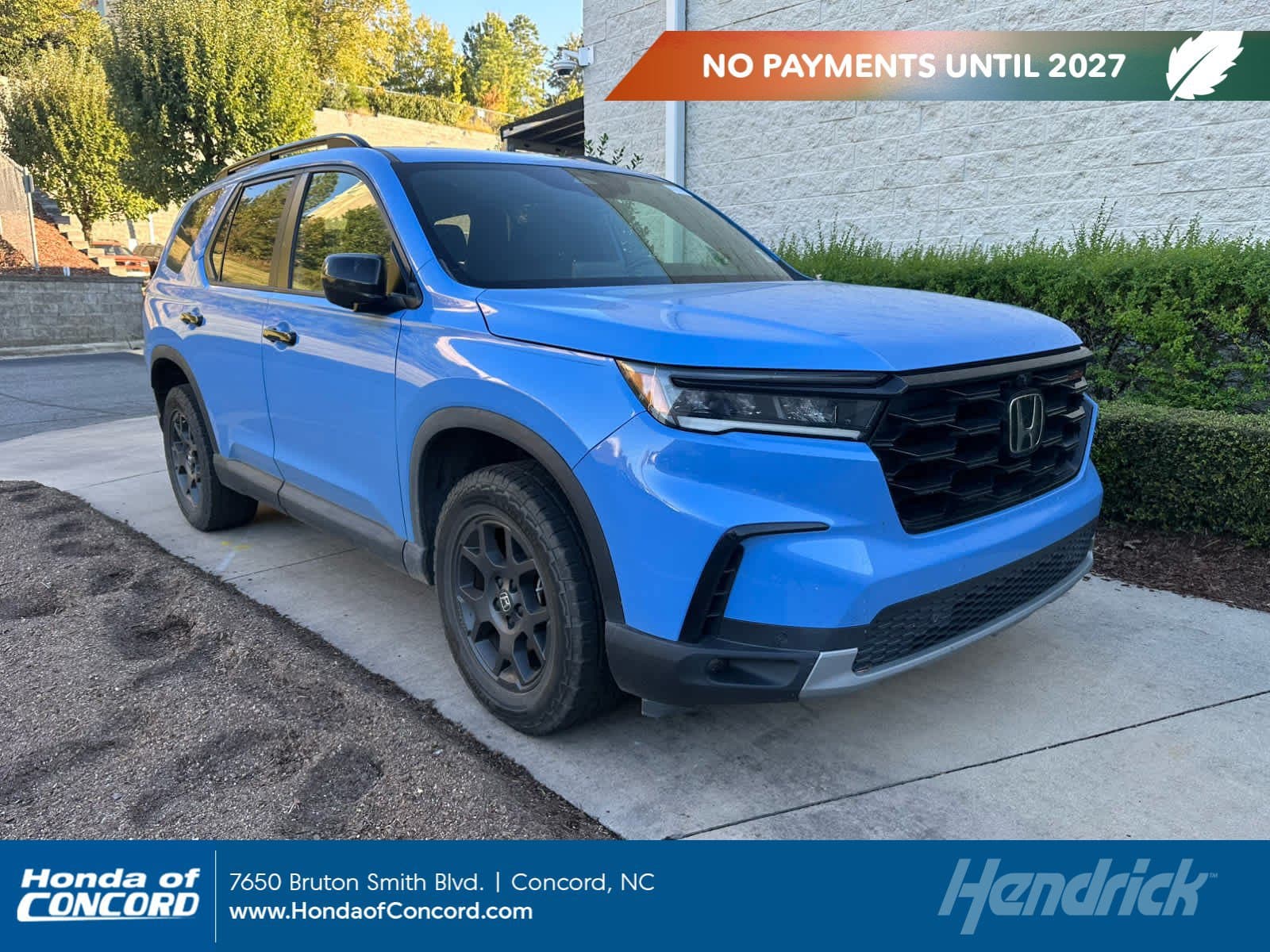2025 Honda Pilot TrailSport — photo 1 of 8