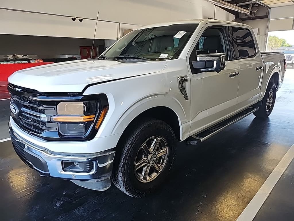 2024 Ford F-150 XLT — photo 1 of 4