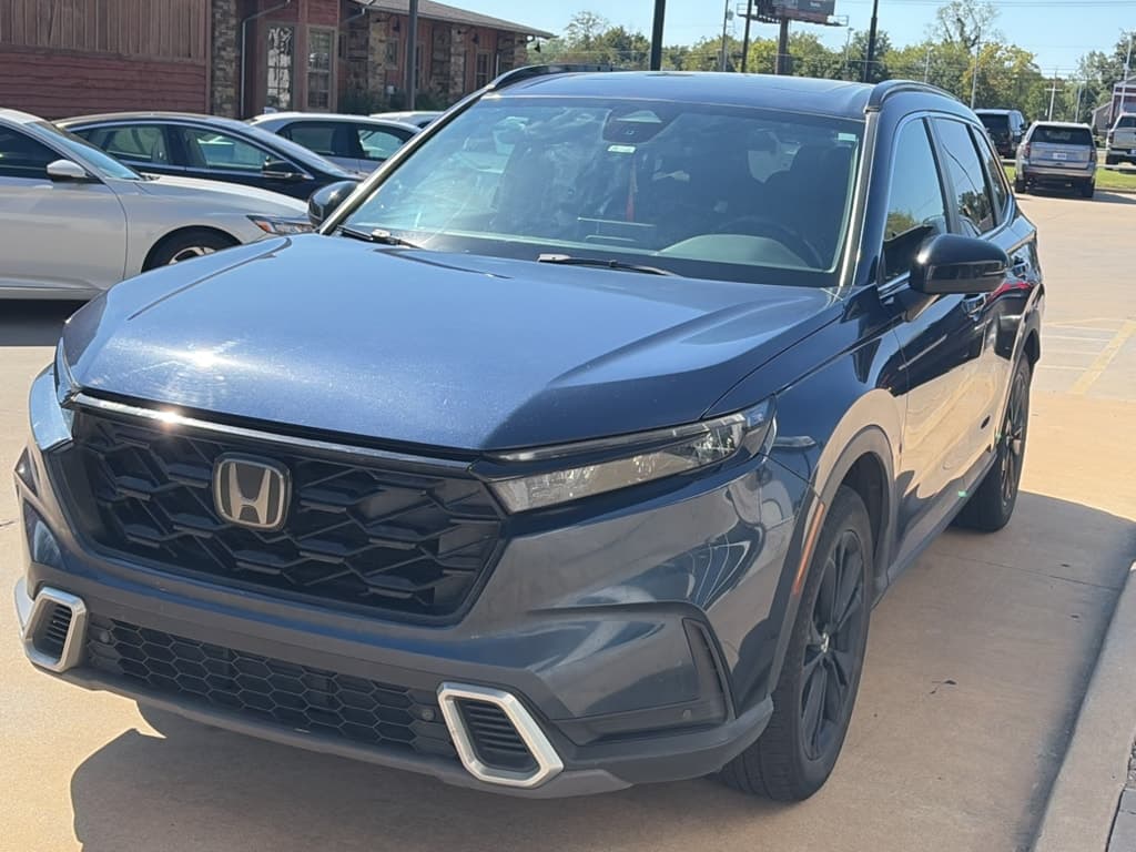 2023 Honda CR-V Hybrid Sport Touring — photo 1 of 5