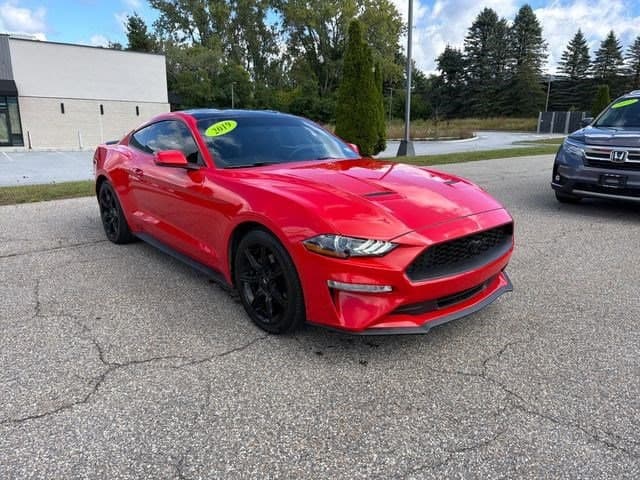 2019 Ford Mustang EcoBoost Premium — photo 1 of 41