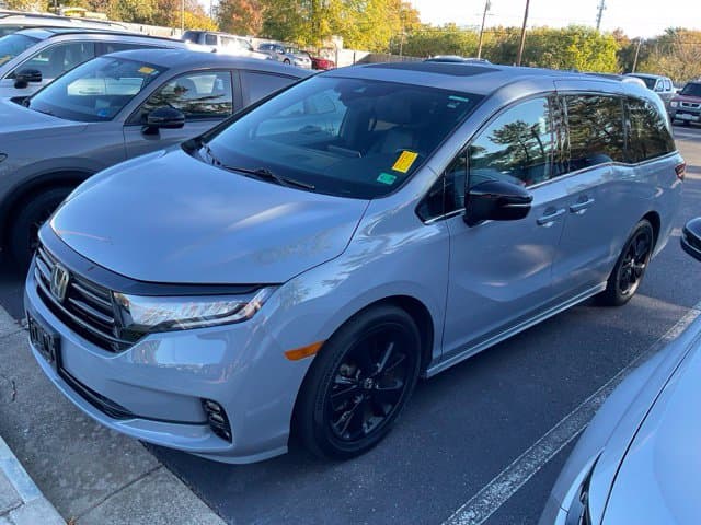 2024 Honda Odyssey Sport — photo 1 of 4