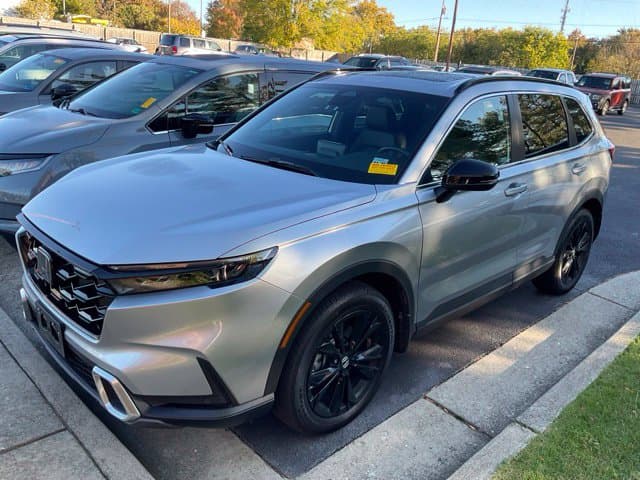 2024 Honda CR-V Hybrid Sport Touring — photo 1 of 4