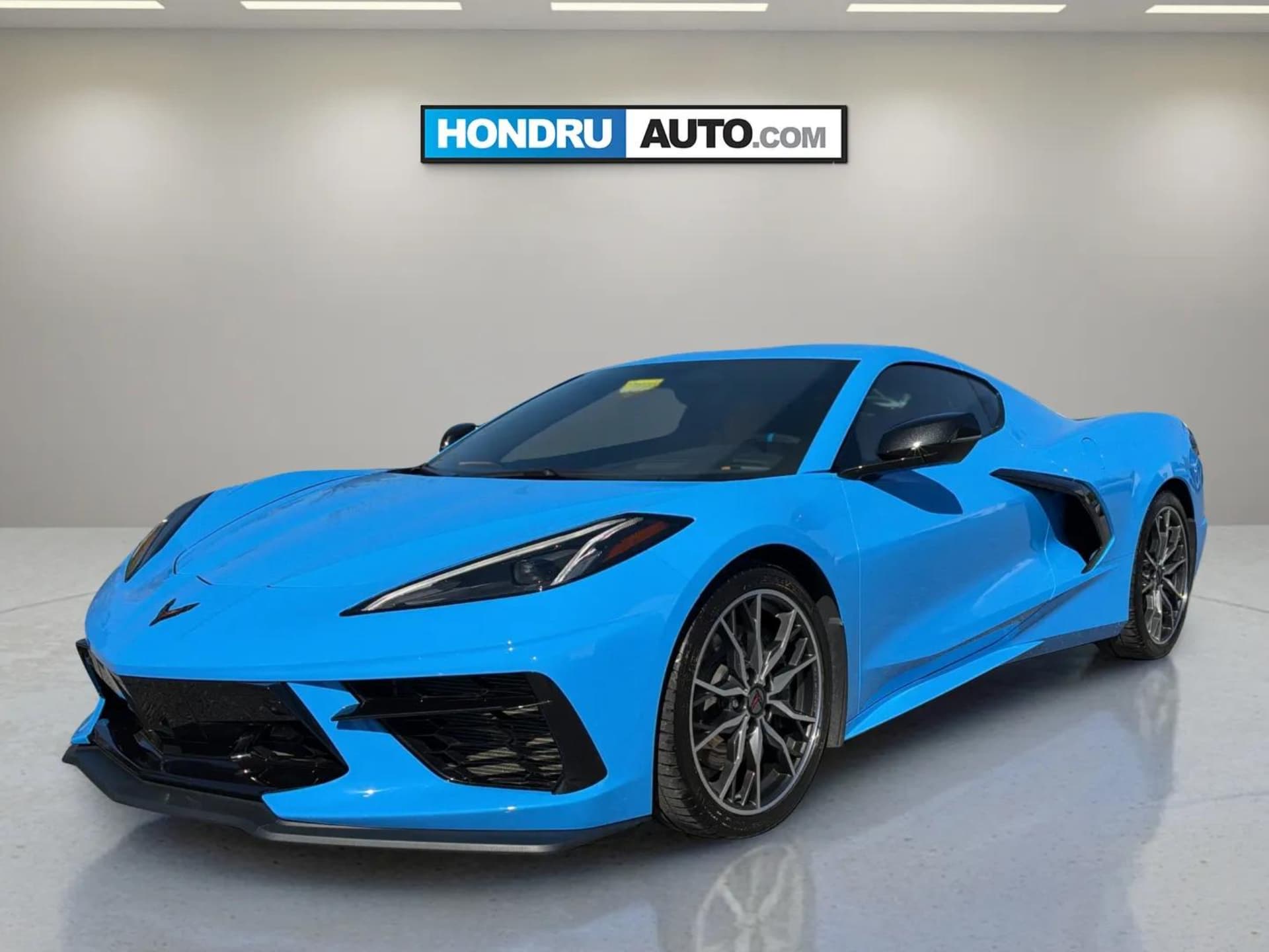 2023 Chevrolet Corvette 2LT — photo 1 of 33