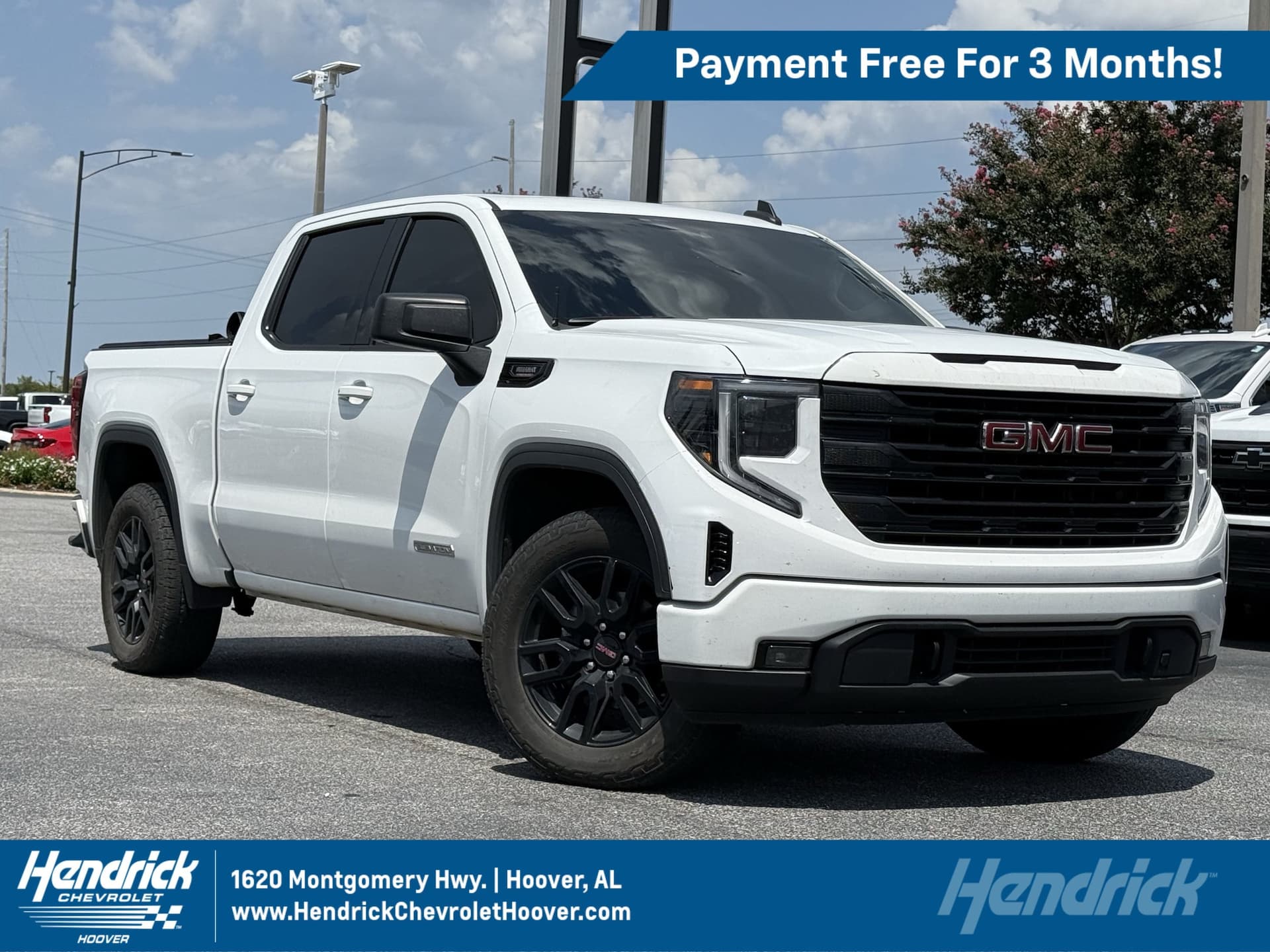 2022 GMC Sierra 1500 Elevation — photo 1 of 17