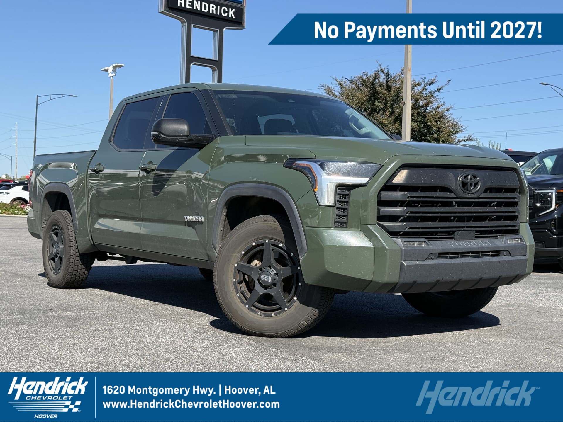 2022 Toyota Tundra 4WD SR5 — photo 1 of 16