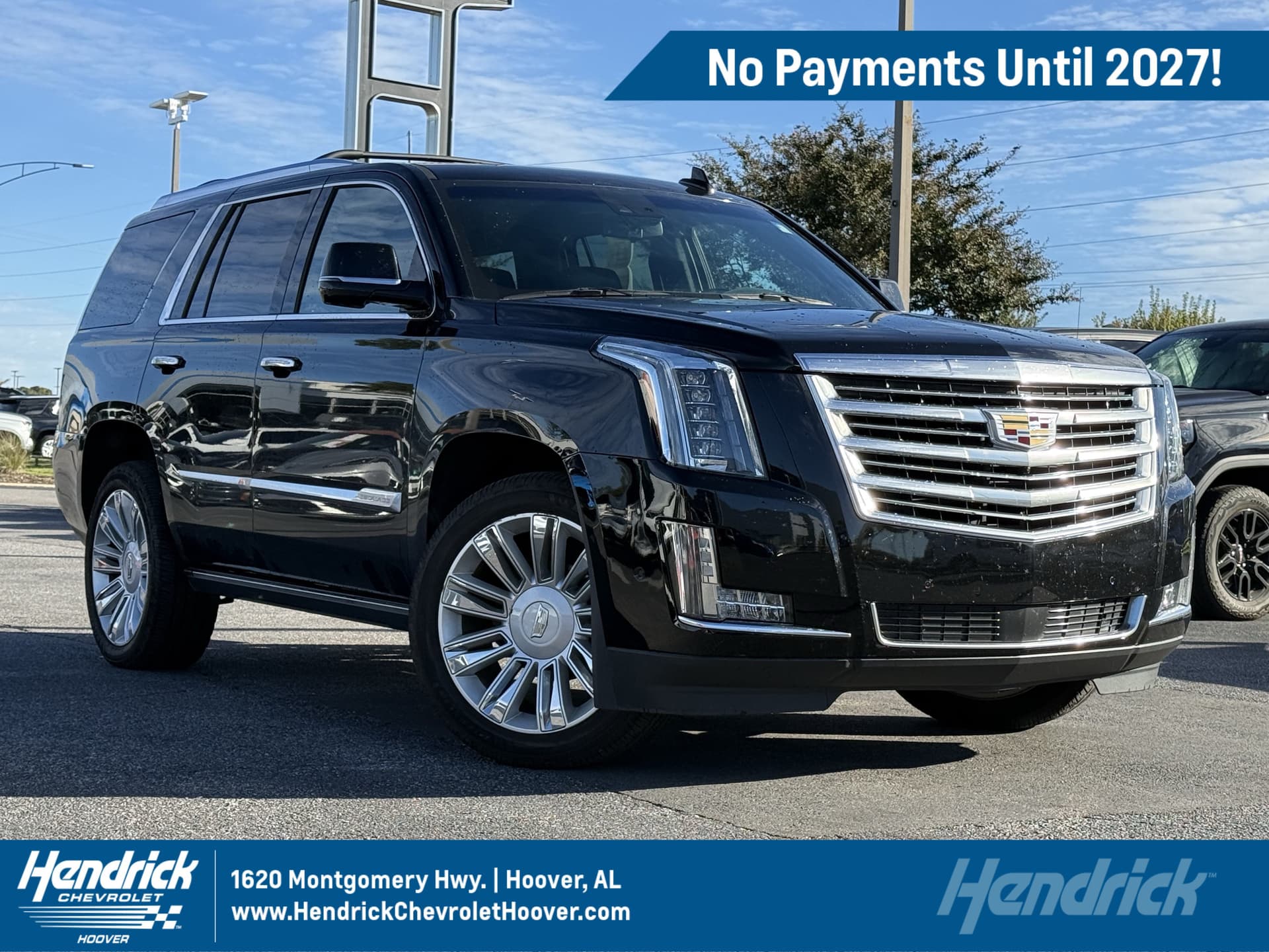 2020 Cadillac Escalade Platinum — photo 1 of 17