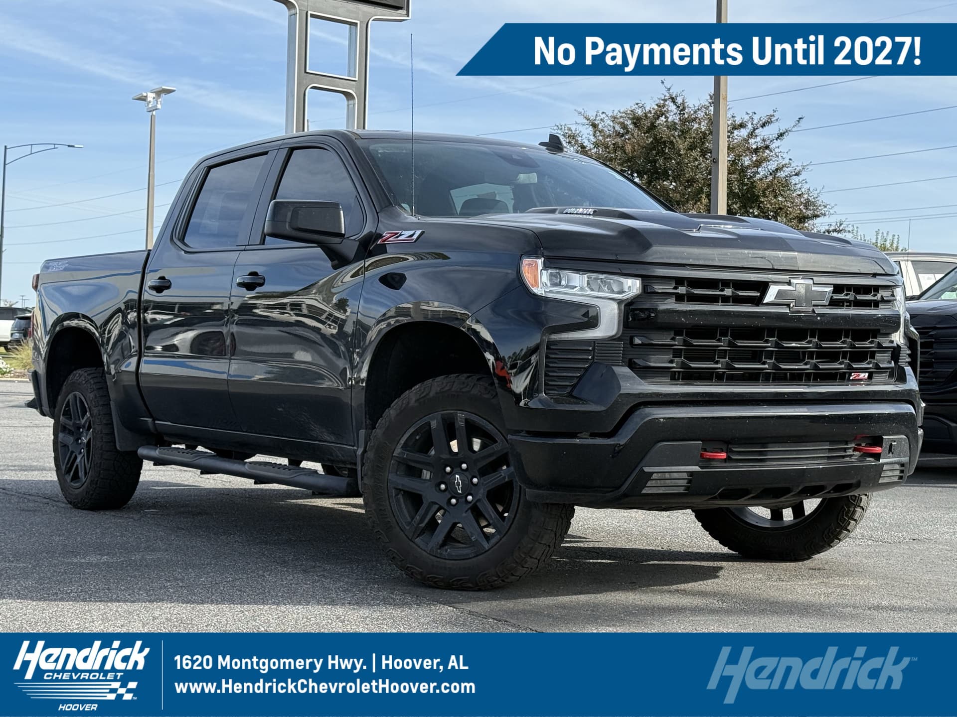 2025 Chevrolet Silverado 1500 LT Trail Boss — photo 1 of 17