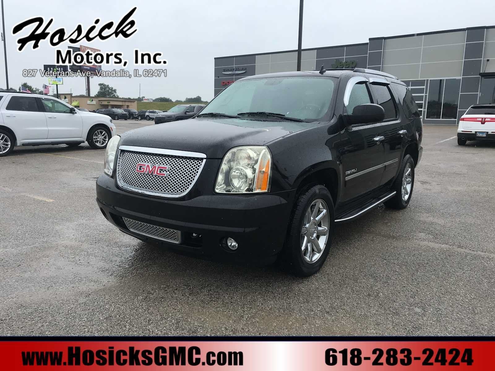 2013 GMC Yukon Denali — photo 1 of 40