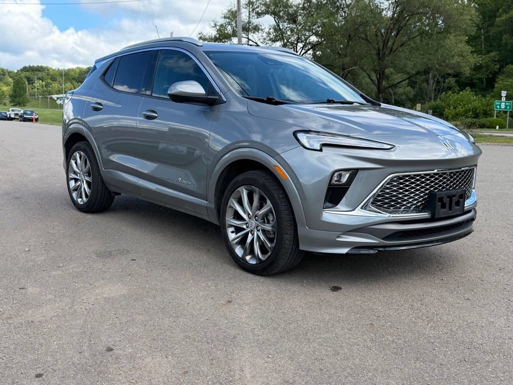2024 Buick Encore GX Avenir — photo 1 of 9