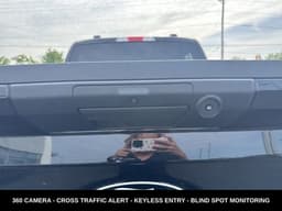Extra Photo