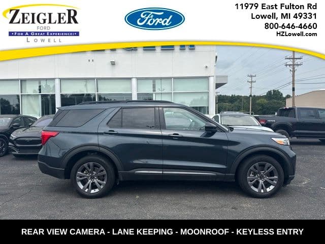 2023 Ford Explorer XLT — photo 1 of 32