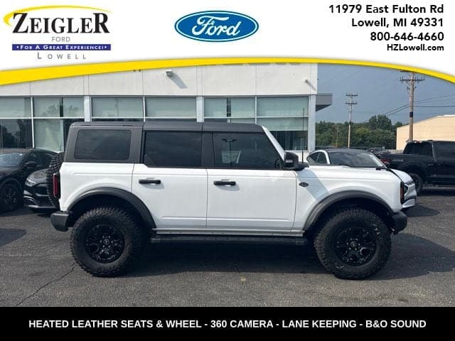 2023 Ford Bronco Wildtrak — photo 1 of 31