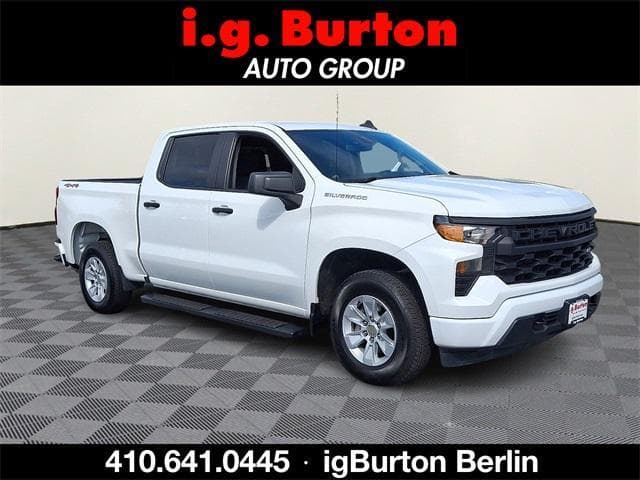 Foto de 2022 Chevrolet Silverado 1500 Custom
