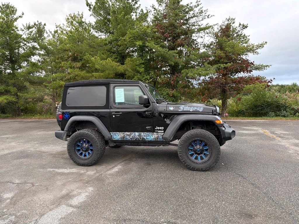 2018 Jeep Wrangler Sport S — photo 1 of 2