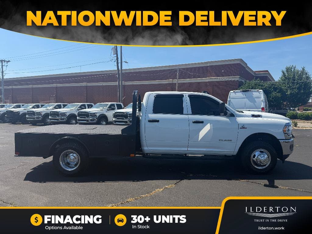 2022 RAM 3500 Chassis Cab Tradesman — photo 1 of 30