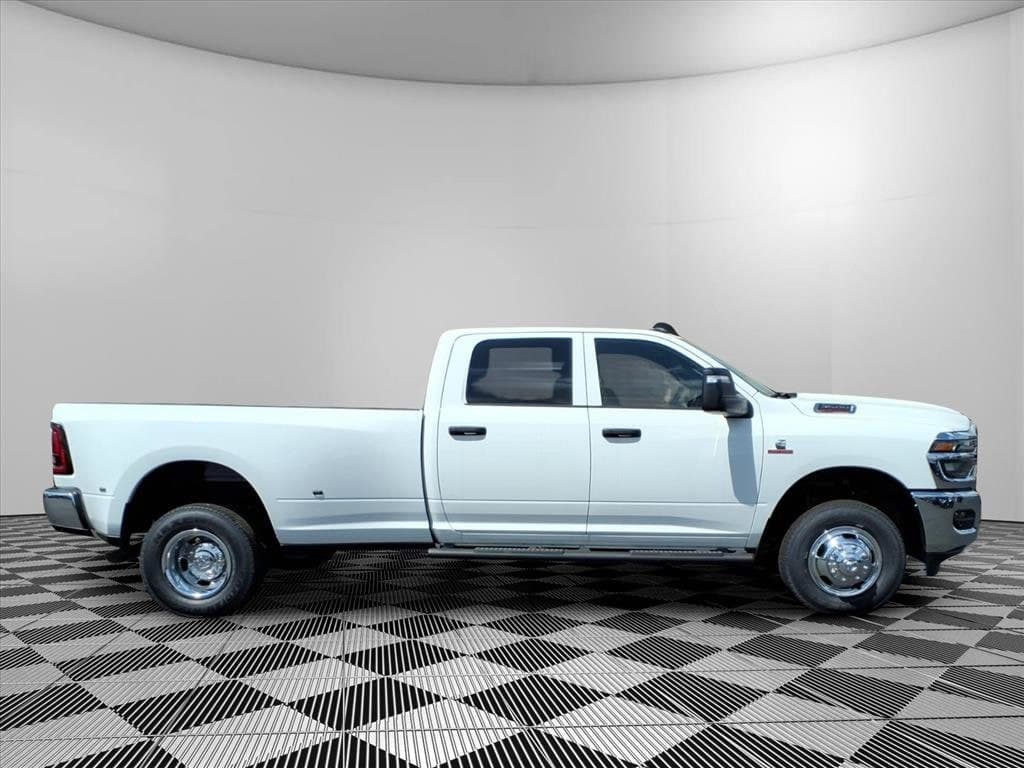 2026 RAM 3500 Tradesman — photo 1 of 25