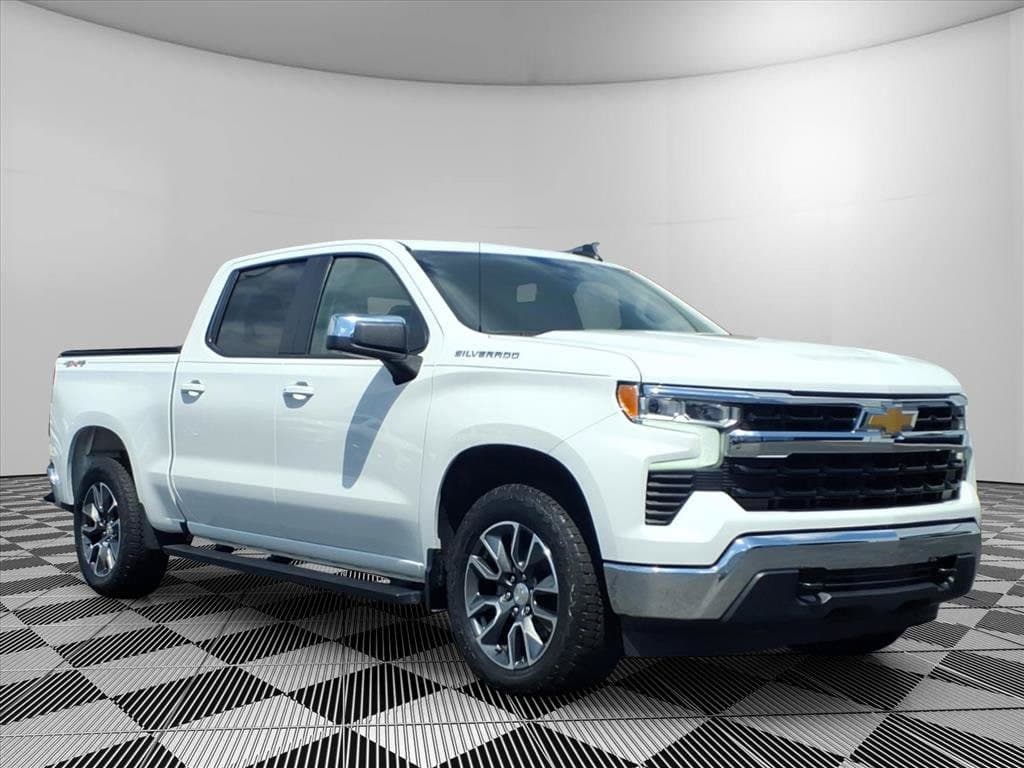 2023 Chevrolet Silverado 1500 LT — photo 1 of 30