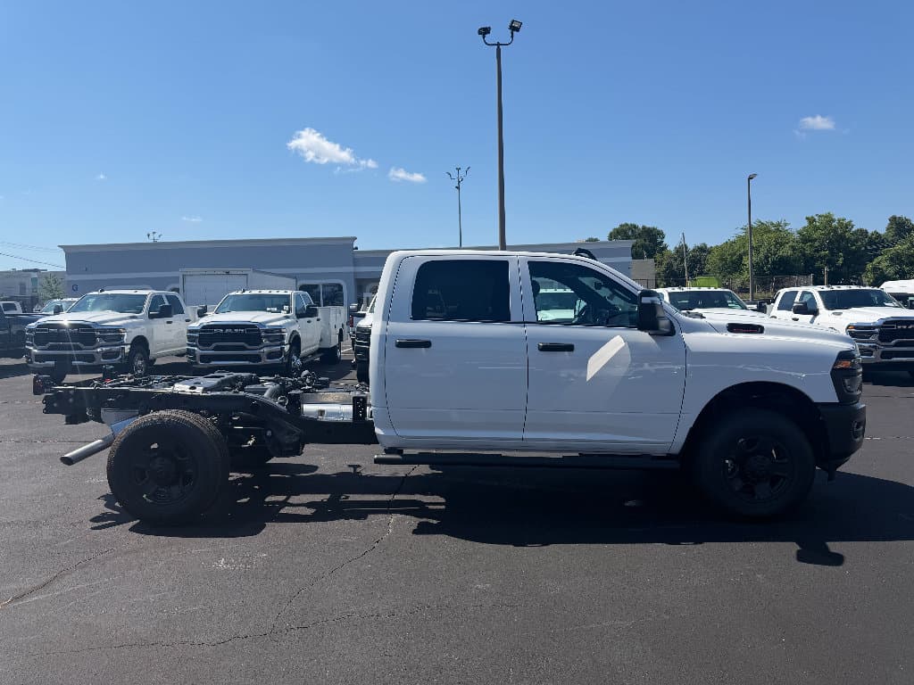 2026 RAM 2500 Tradesman — photo 1 of 21