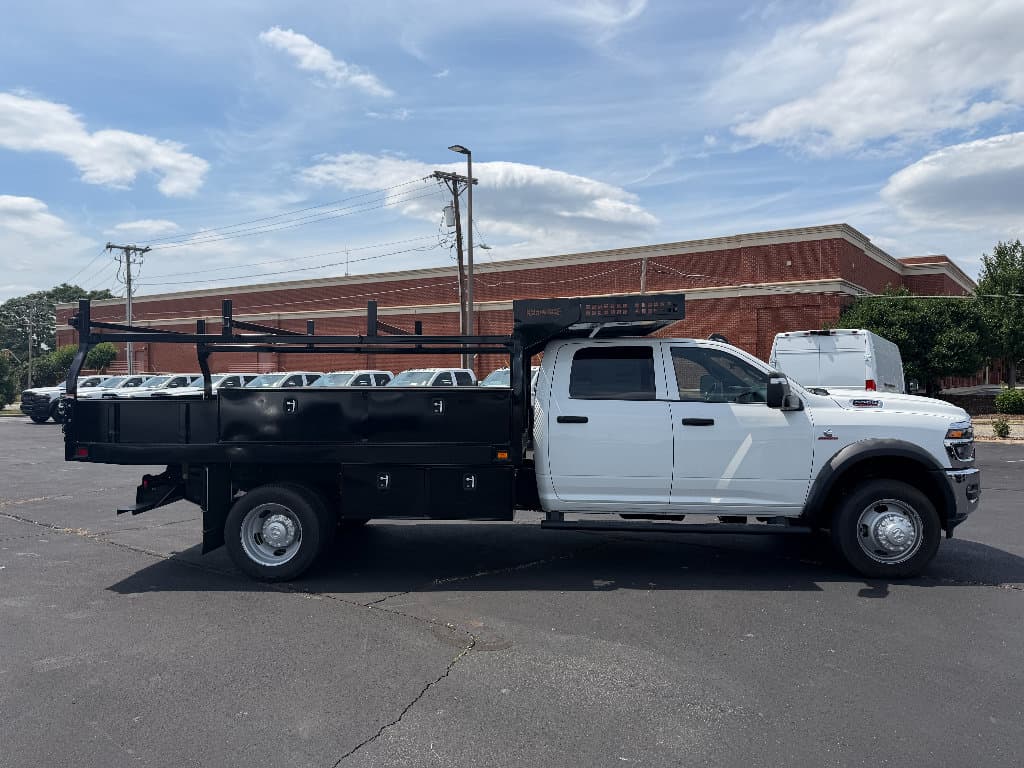 2026 RAM 5500 Chassis Cab Tradesman — photo 1 of 34