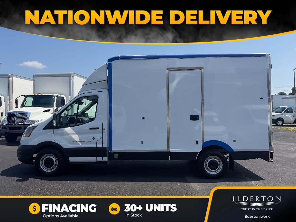 2022 Ford Transit Chassis Base — photo 1 of 23