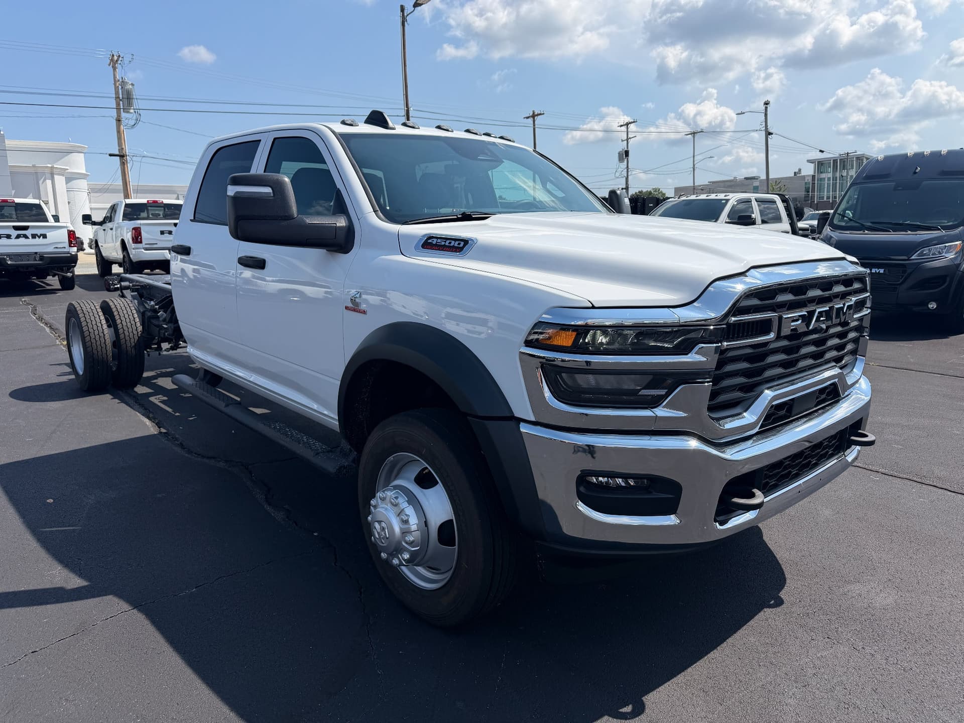 2027 RAM 4500 Chassis Cab Tradesman — photo 1 of 21
