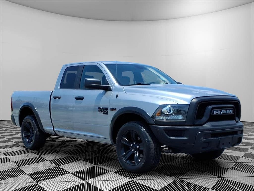 2021 RAM 1500 Classic SLT — photo 1 of 31