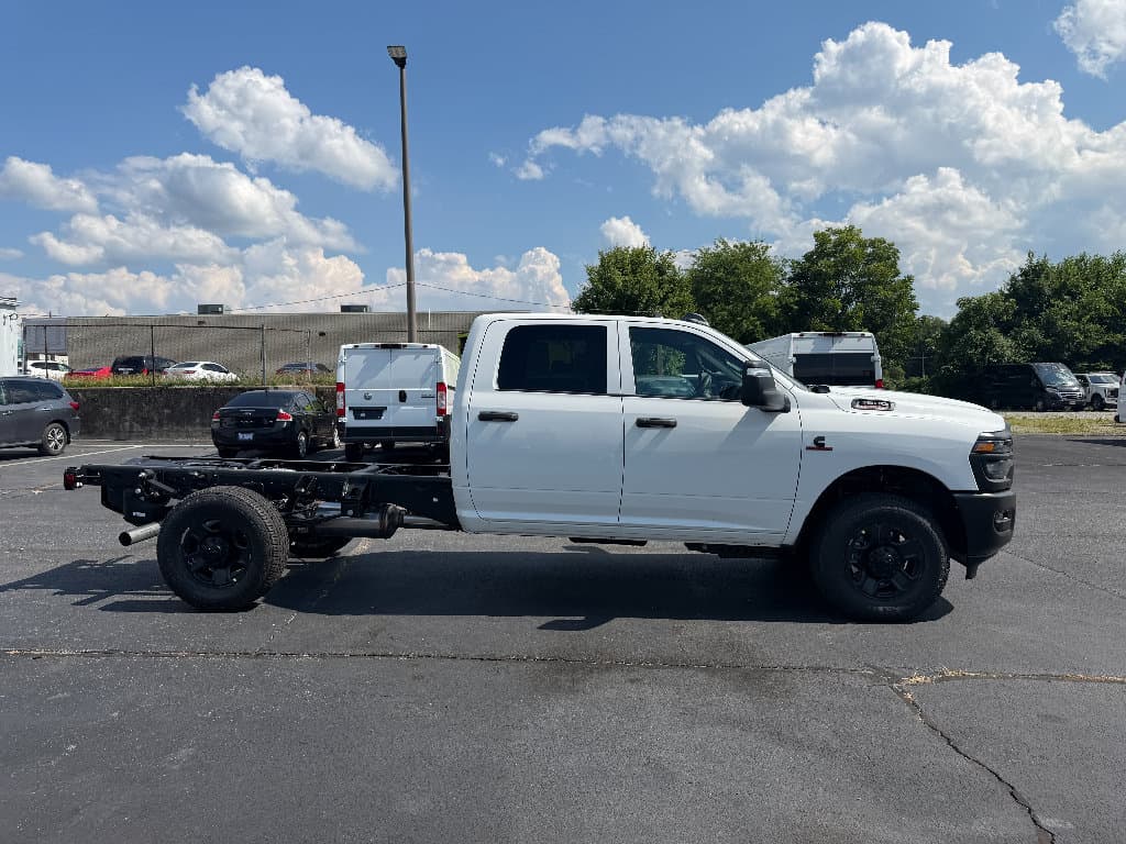 2026 RAM 3500 Chassis Cab Tradesman — photo 1 of 24