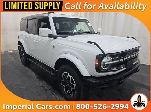 2024 Ford Bronco Outer Banks — photo 1 of 9