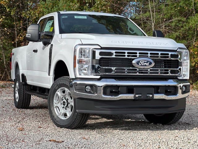 2027 Ford Super Duty F-250 SRW XLT — photo 1 of 31