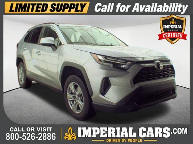 2025 Toyota RAV4 Base — photo 1 of 12